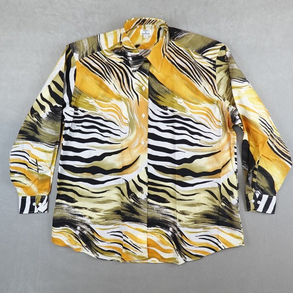 Maus & Hoffman Other - Maus & Hoffman Shirt Animal Print Button Up Size Large Long Sleeve EUC